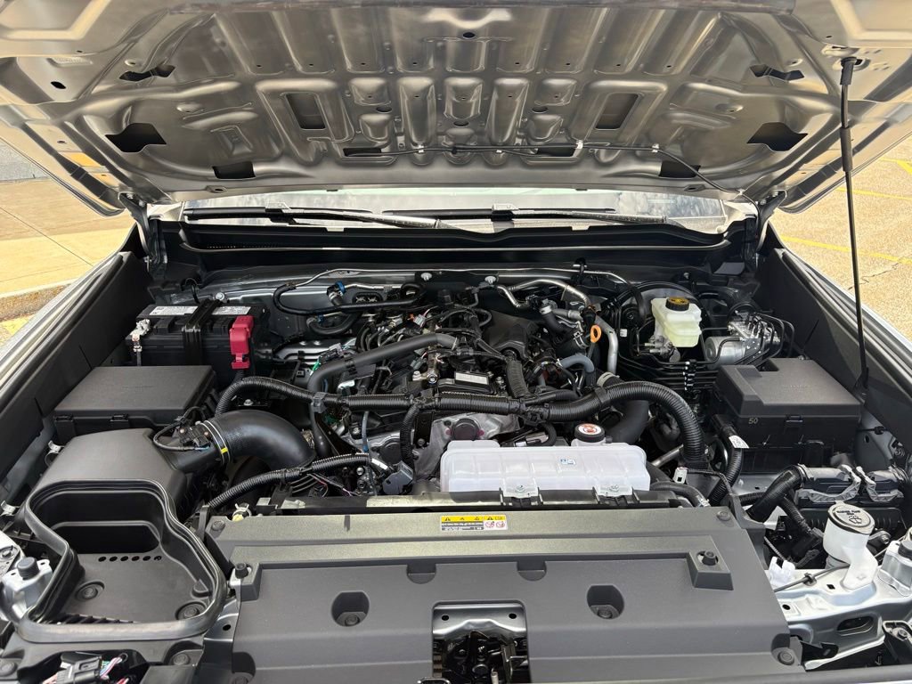 New 2026 Toyota Tacoma SR5 AWD/4WD image 11