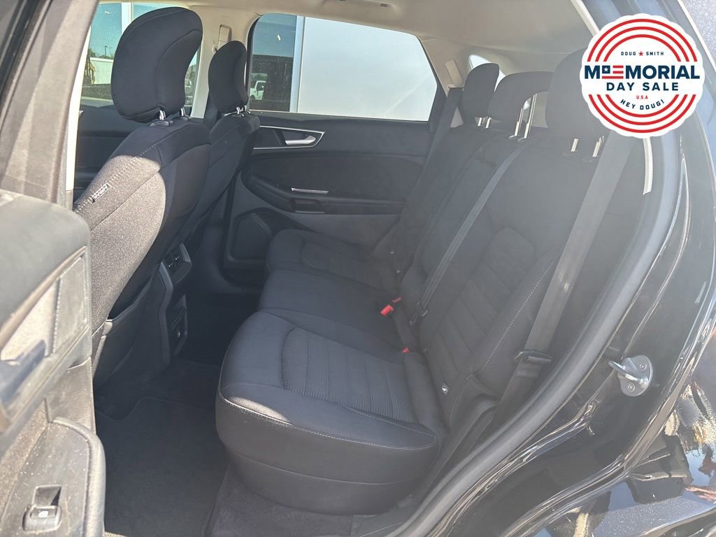 Used 2017 Ford Edge SEL AWD/4WD image 12