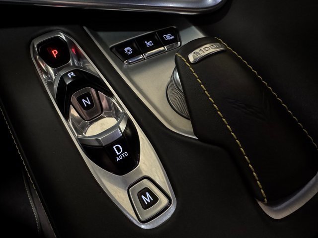 Used 2024 Chevrolet Corvette Stingray Premium Cpe w/ Z51 Performance Package image 21