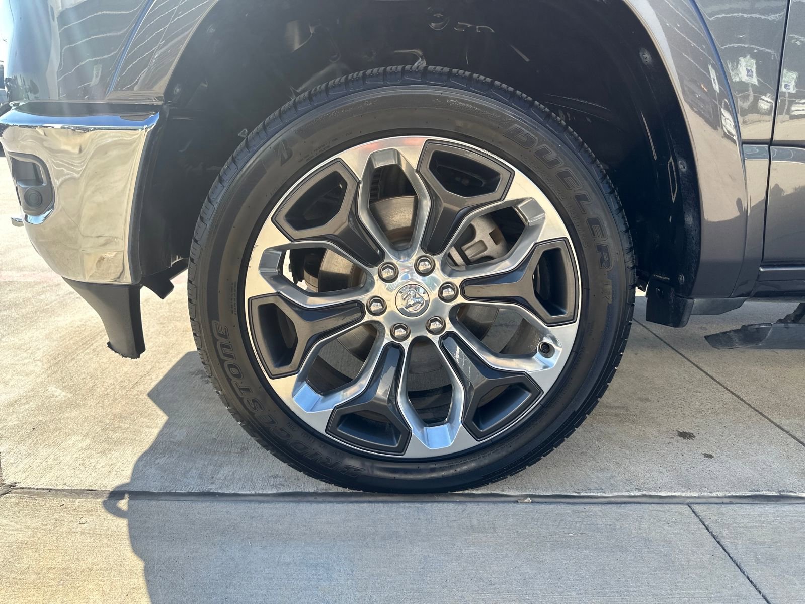 Used 2020 RAM 1500 Limited image 29