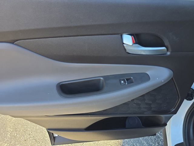 Used 2020 Hyundai Santa Fe SEL image 11