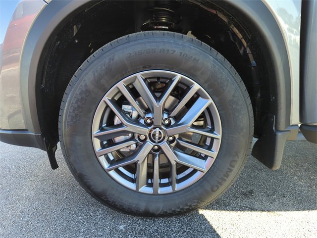 New 2026 Nissan Rogue S image 41