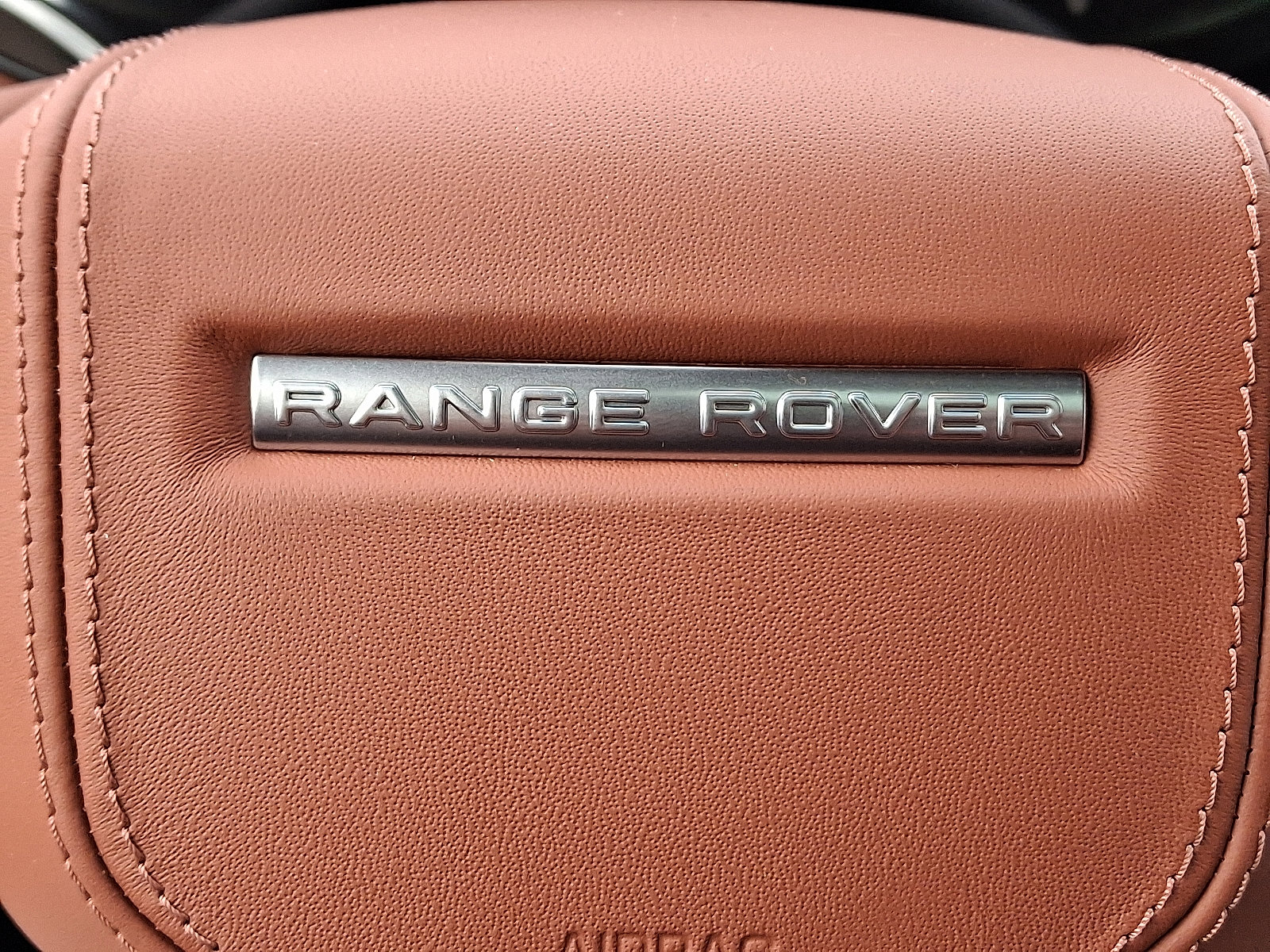 New 2026 Land Rover Range Rover SV image 20