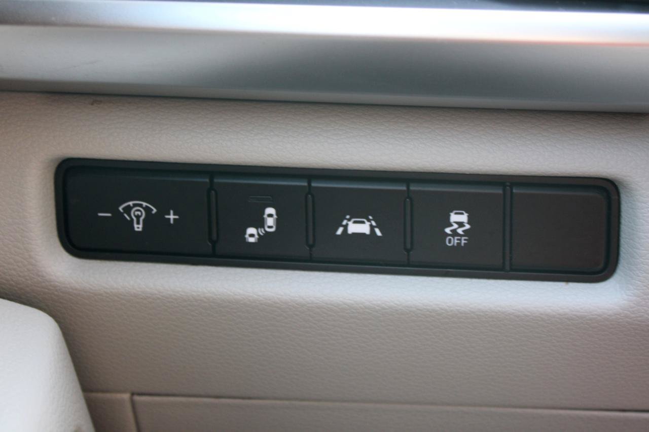 Used 2021 Kia Telluride S FWD image 26