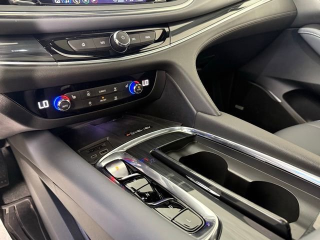 Used 2023 Buick Enclave Essence w/ Experience Buick Package image 19