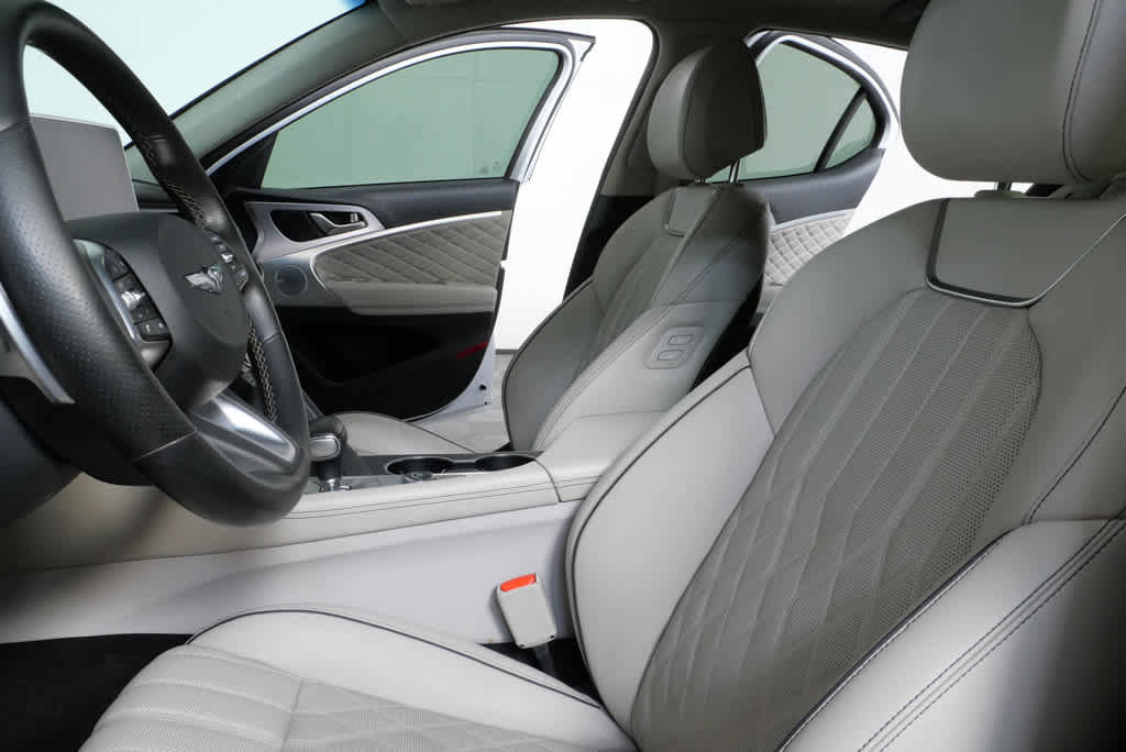 Used 2019 Genesis G70 3.3T Advanced w/ Prestige Package image 7