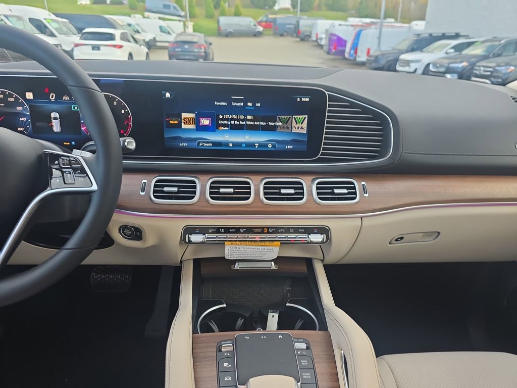 New 2026 Mercedes-Benz GLS 450 4MATIC image 17