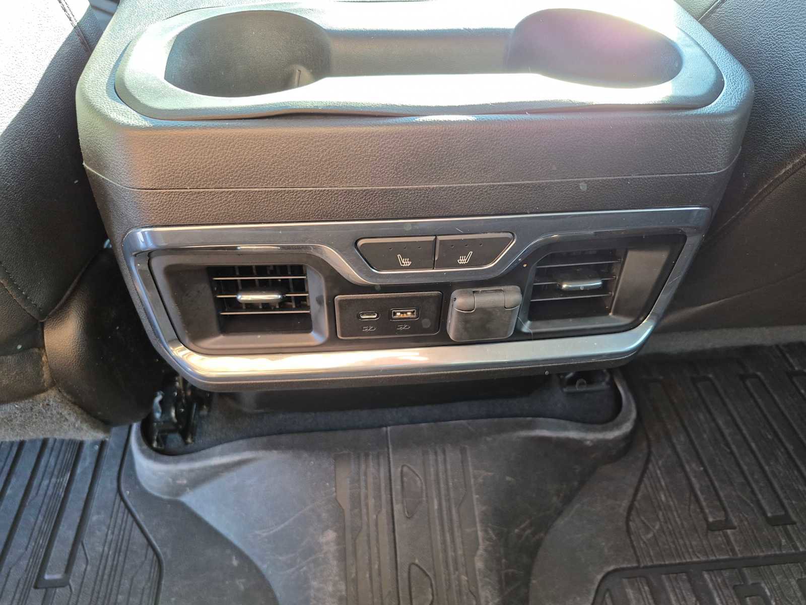 Used 2020 GMC Sierra 2500 SLT w/ Technology Package image 42