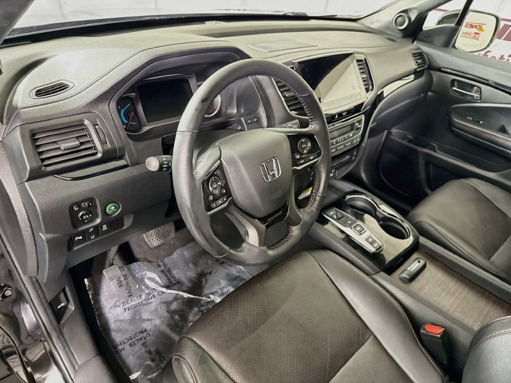 Used 2022 Honda Pilot Black Edition image 20