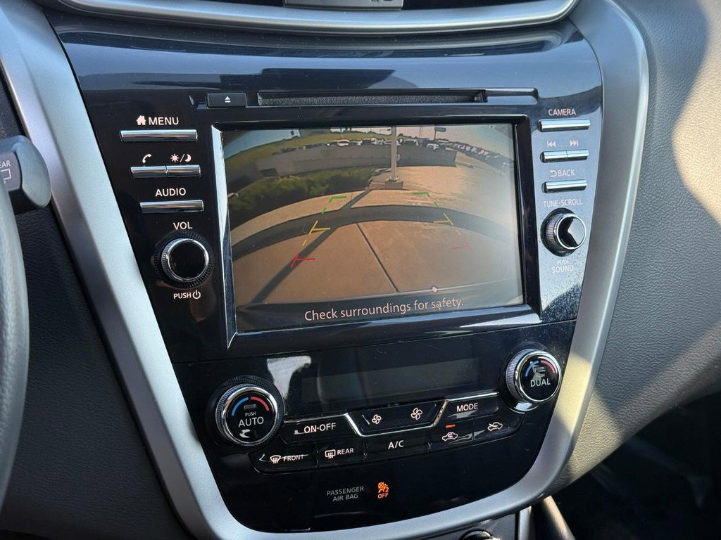 Used 2023 Nissan Murano SV AWD/4WD image 25