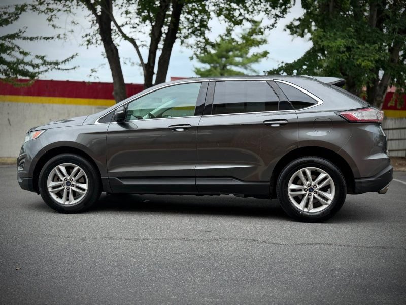 Used 2016 Ford Edge SEL w/ Equipment Group 201A AWD/4WD image 4