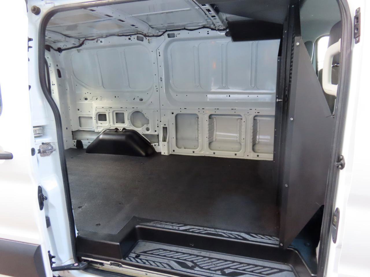 Used 2015 Ford Transit 150 130 Low Roof RWD image 13