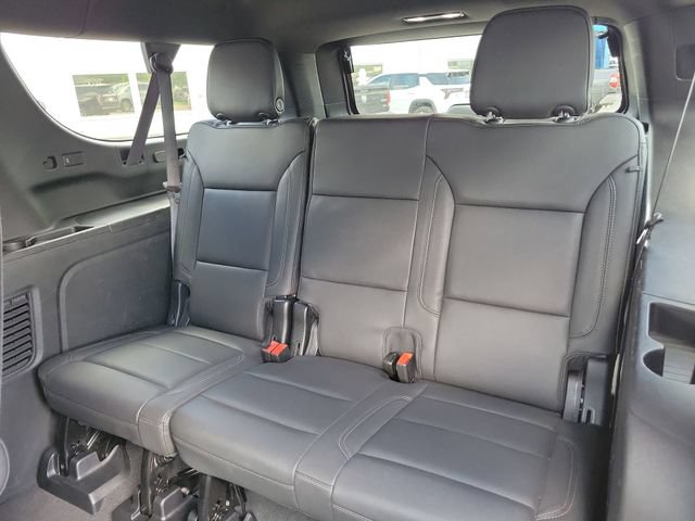 Certified 2023 Chevrolet Suburban LT w/ Luxury Package RWD image 44