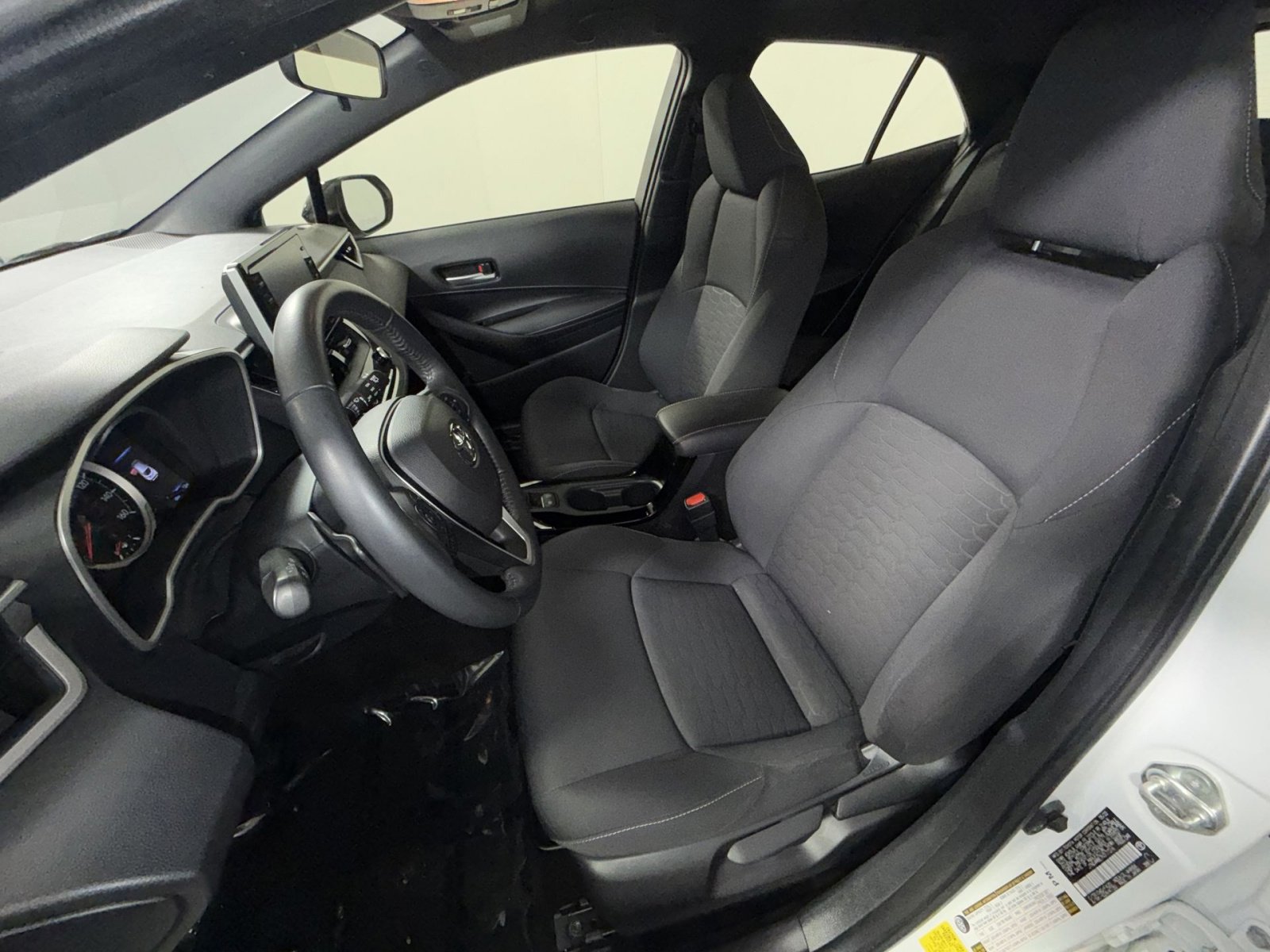 Used 2022 Toyota Corolla SE image 13