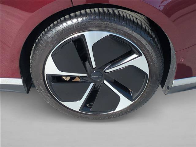 Used 2025 Lucid Air Touring AWD/4WD image 24