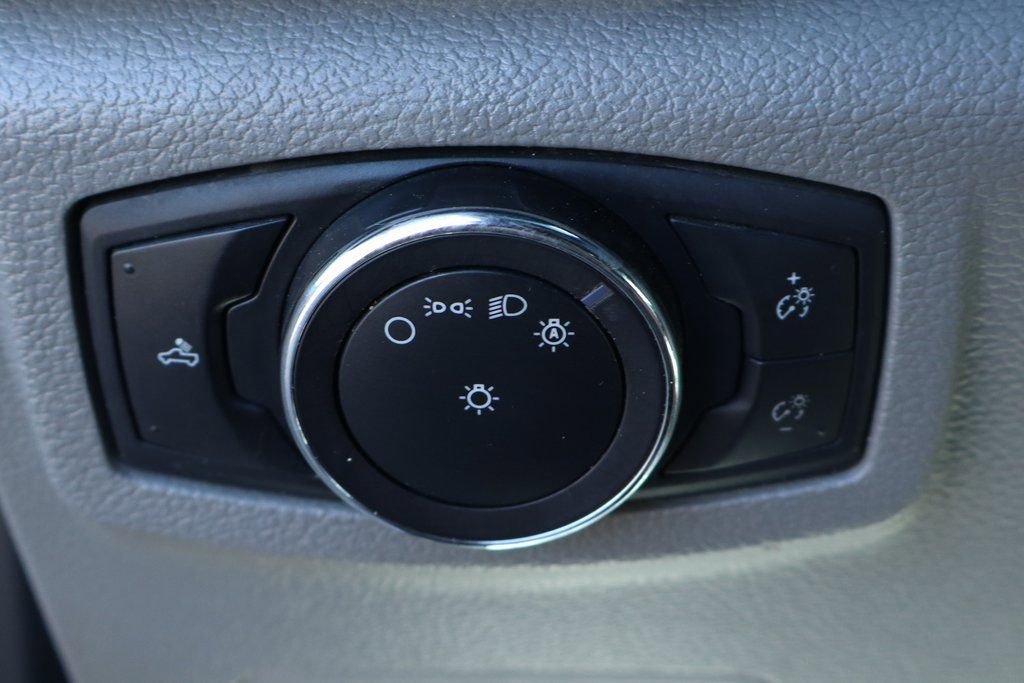 Used 2019 Ford F250 XL w/ Power Equipment Group AWD/4WD image 20