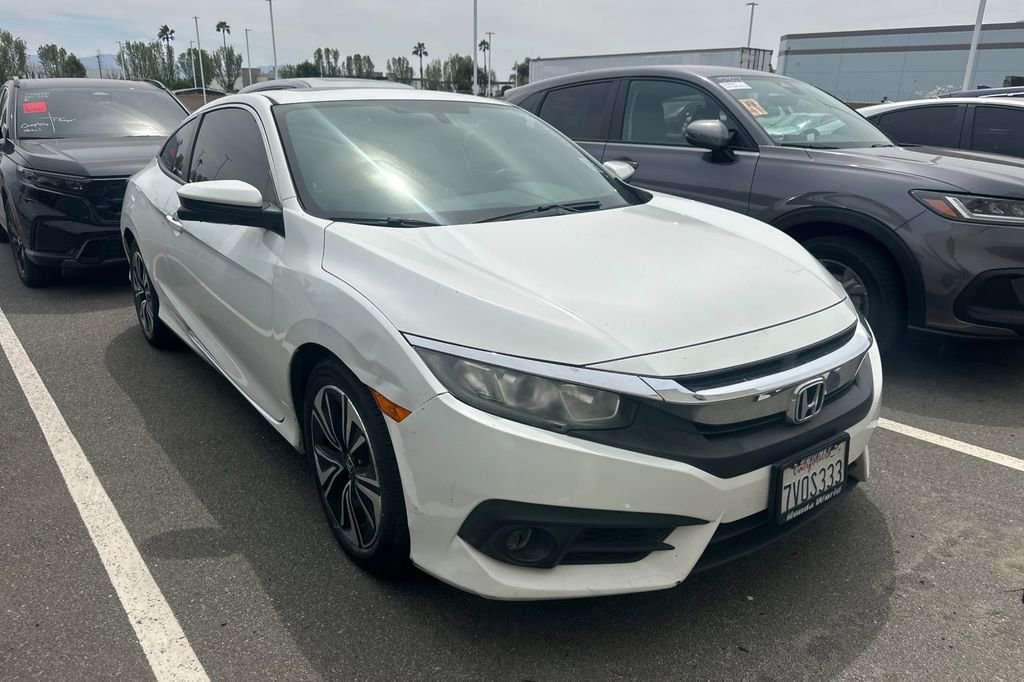 Used 2016 Honda Civic EX-T image 2