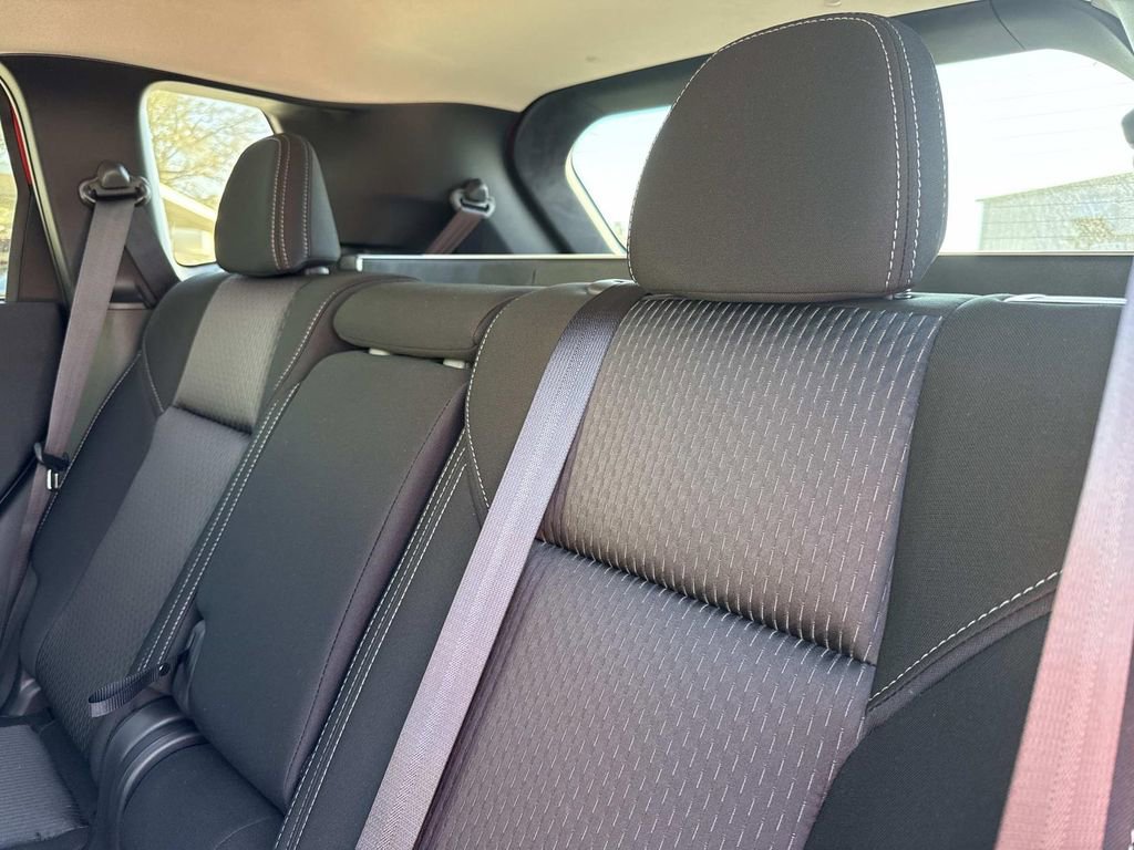 New 2026 Mitsubishi Outlander ES image 13