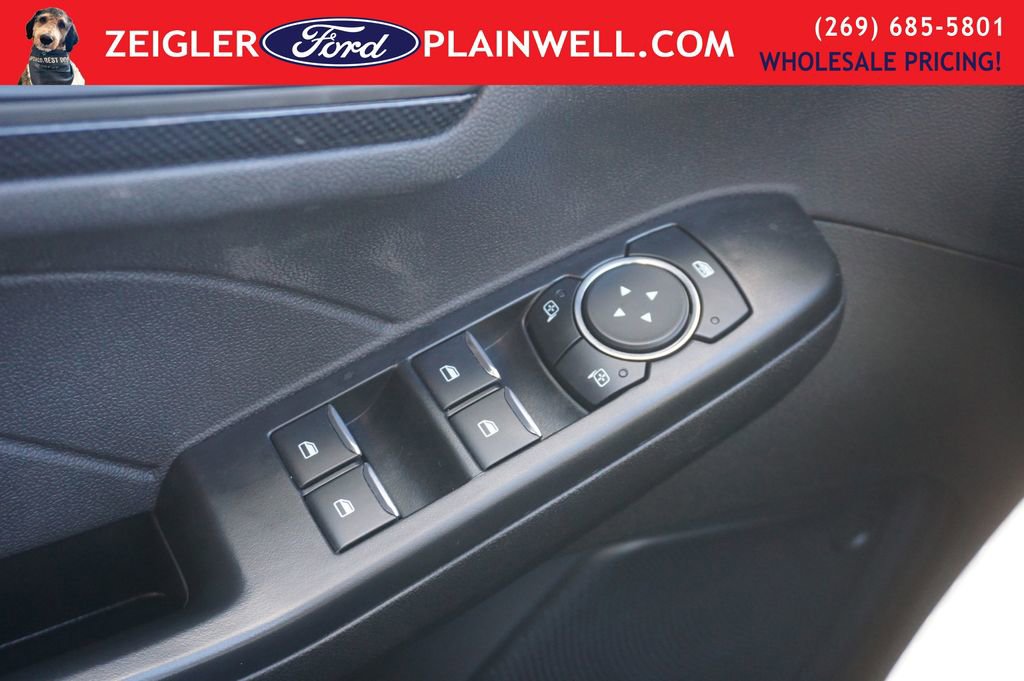 Used 2025 Ford Escape ST-Line image 28