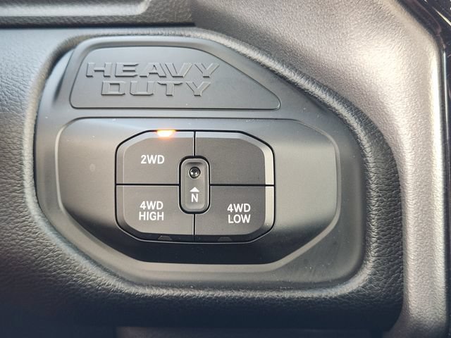 Used 2025 RAM 2500 Big Horn AWD/4WD image 24