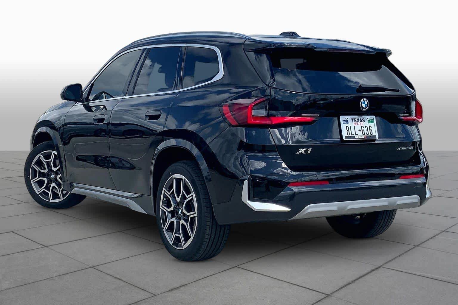New 2026 BMW X1 xDrive28i w/ Technology Package AWD/4WD image 11