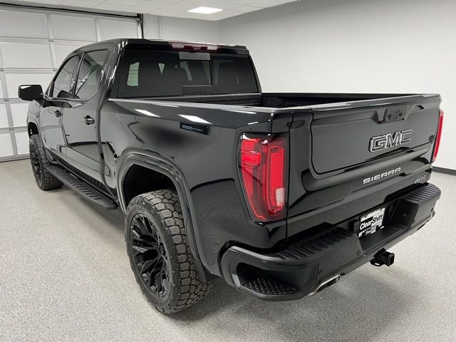 Used 2024 GMC Sierra 1500 AT4 w/ Technology Package image 8