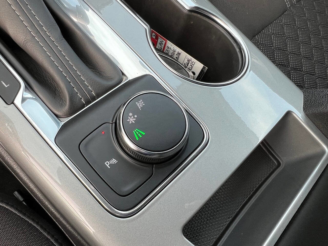 Used 2019 Chevrolet Blazer LT image 32