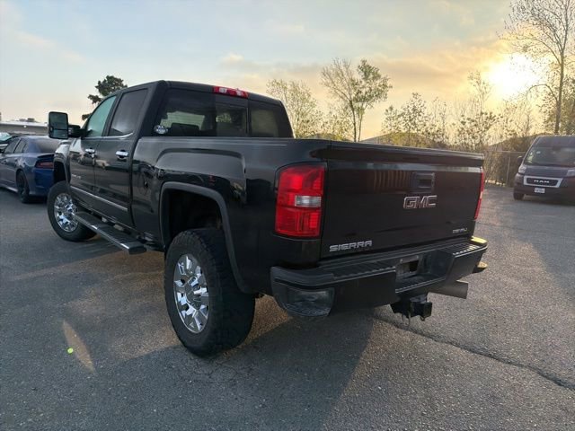 Used 2019 GMC Sierra 2500 Denali w/ Duramax Plus Package image 6