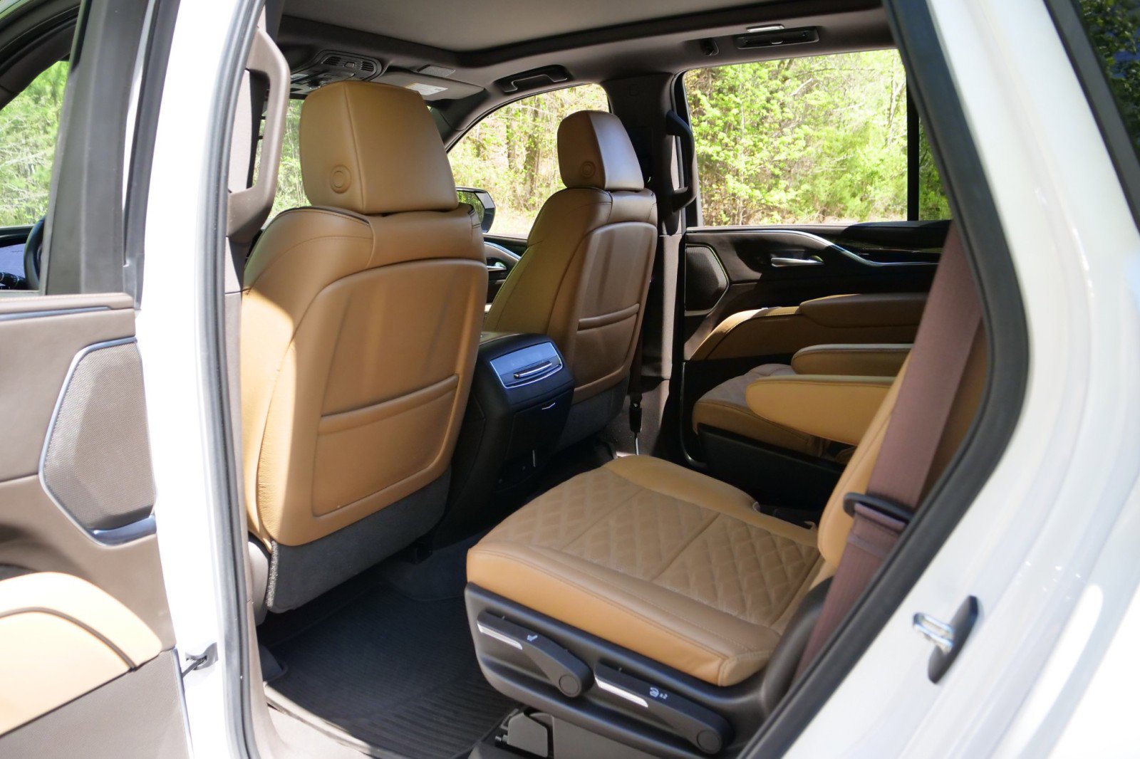 Used 2021 Cadillac Escalade Sport w/ Driver Assist Tech Package image 28