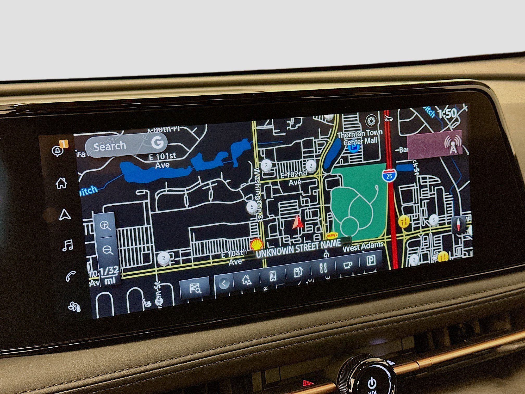 Used 2024 Nissan Ariya AWD image 22