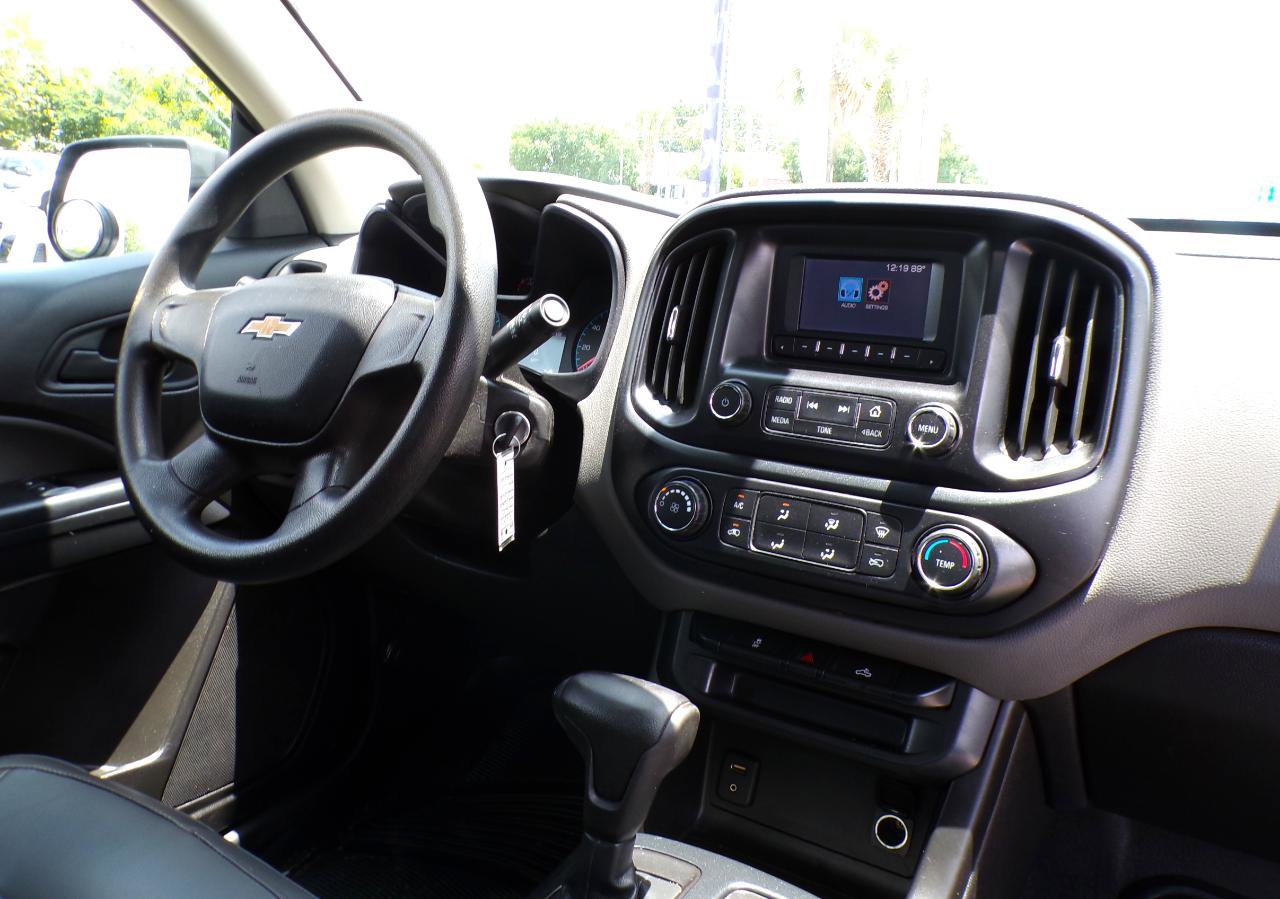 Used 2015 Chevrolet Colorado W/T RWD image 19