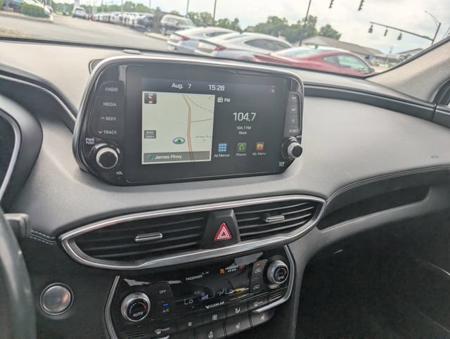 Used 2020 Hyundai Santa Fe Limited FWD image 19