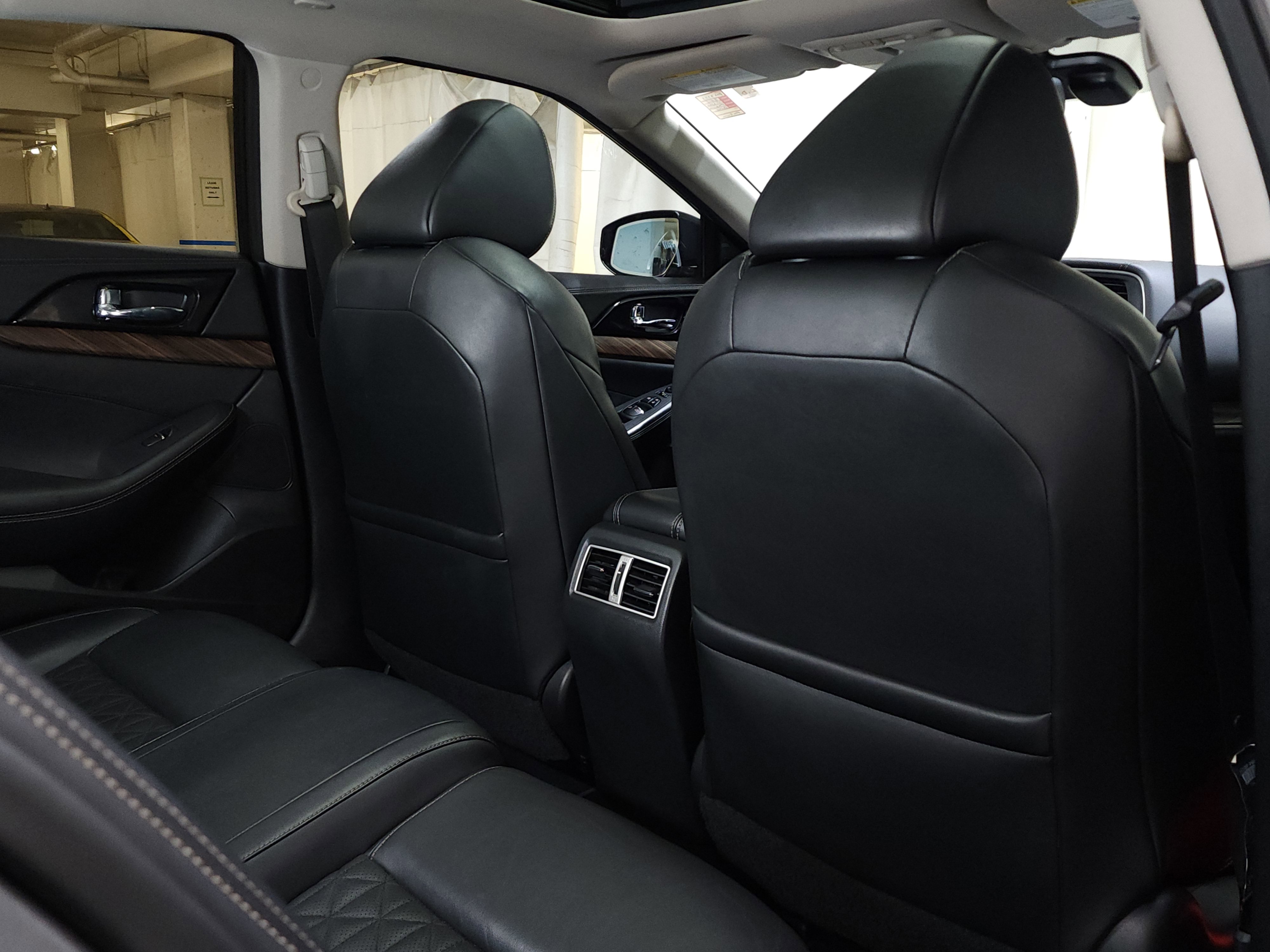 Used 2016 Nissan Maxima Platinum image 18