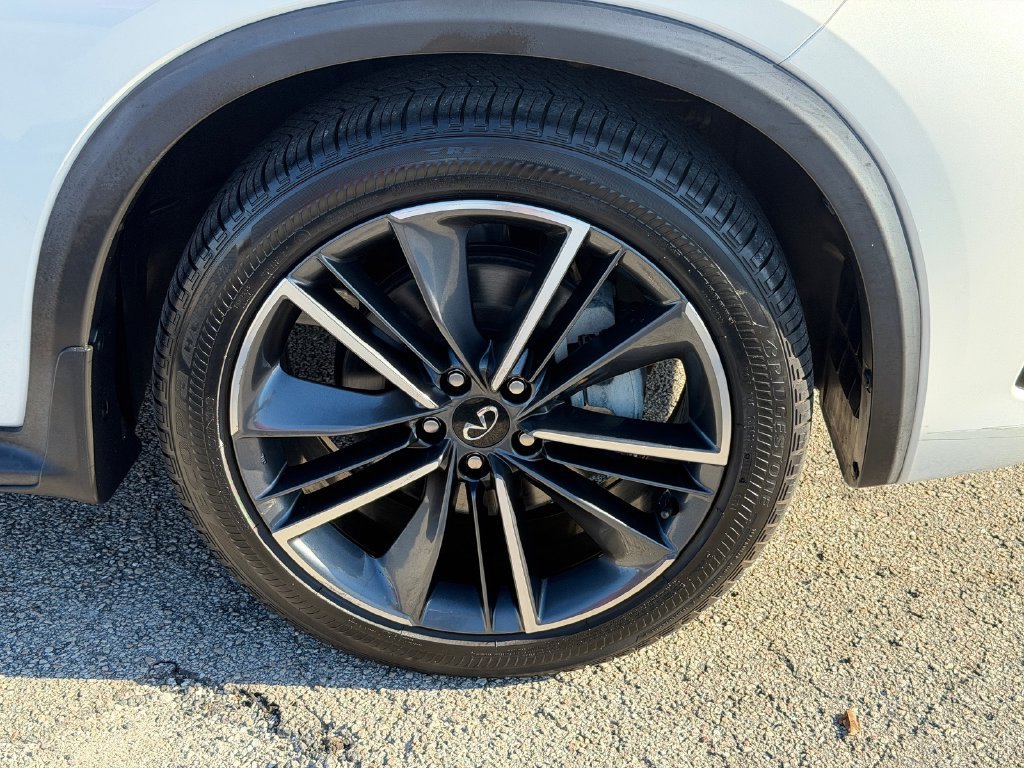 Used 2024 INFINITI QX55 Luxe w/ Accent Package AWD/4WD image 18