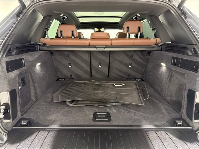 Certified 2024 BMW X5 xDrive40i w/ Premium Package AWD/4WD image 25
