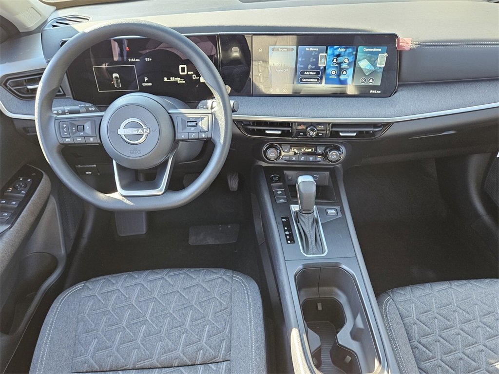 New 2026 Nissan Kicks SV w/ SV Premium Package image 5