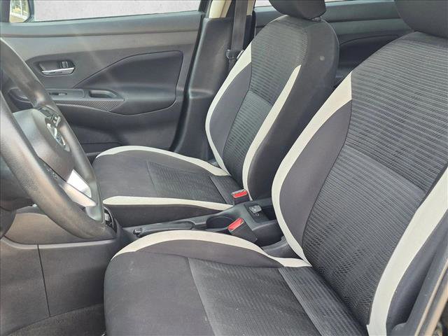 Used 2021 Nissan Versa SV image 15