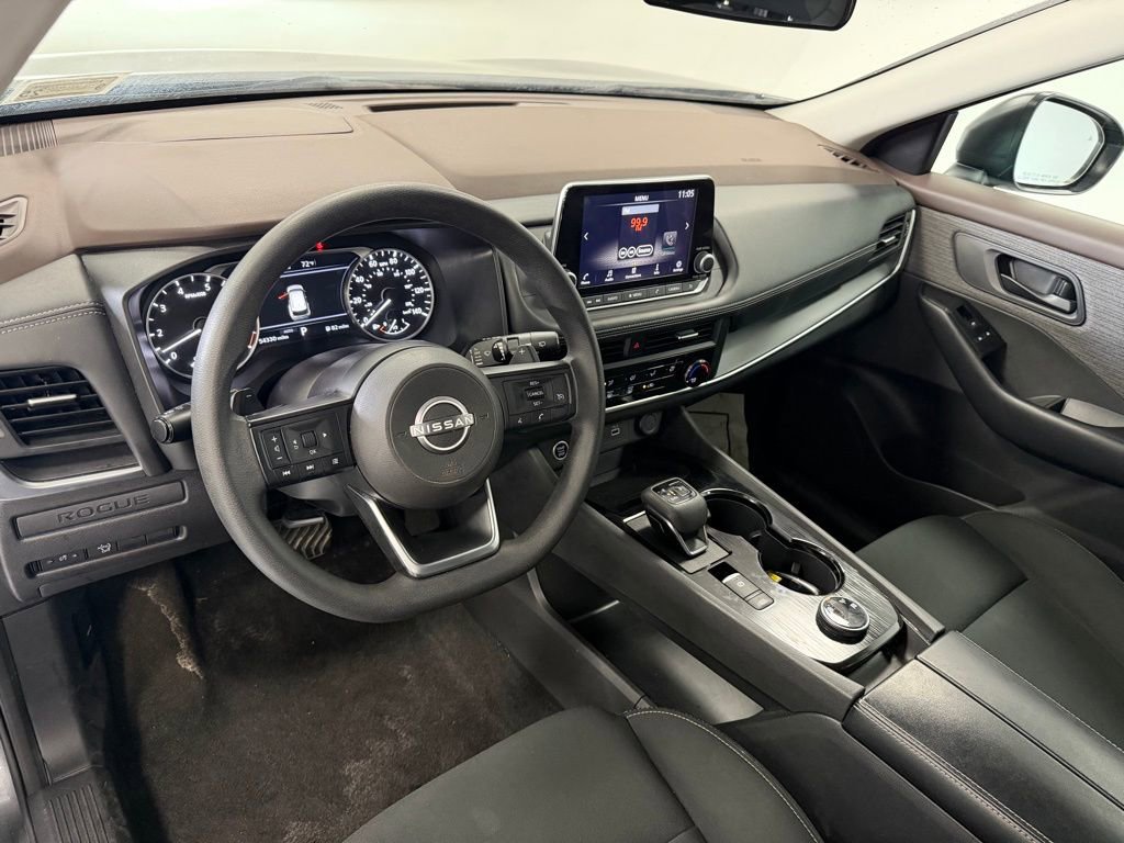 Used 2023 Nissan Rogue S AWD/4WD image 12