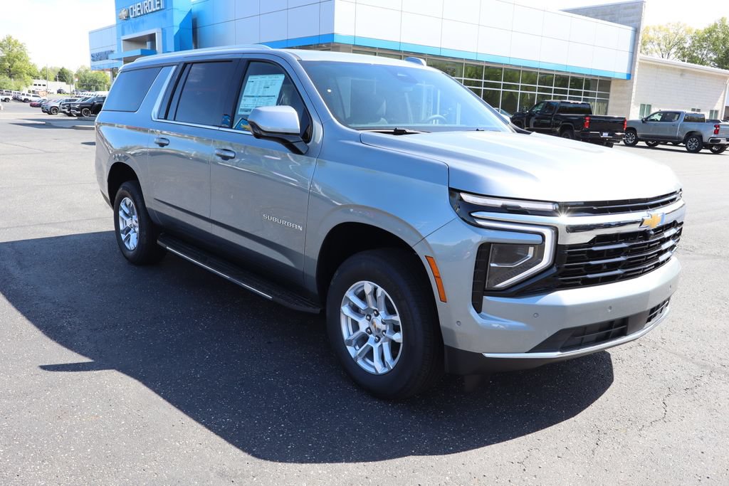 New 2026 Chevrolet Suburban LS w/ Max Trailering Package AWD/4WD image 2