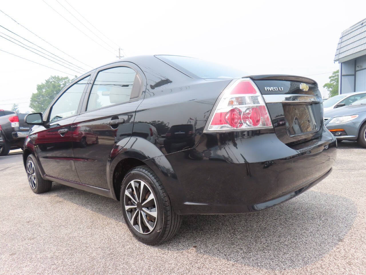 Used 2011 Chevrolet Aveo LT w/ Power and Convenience Package FWD image 27