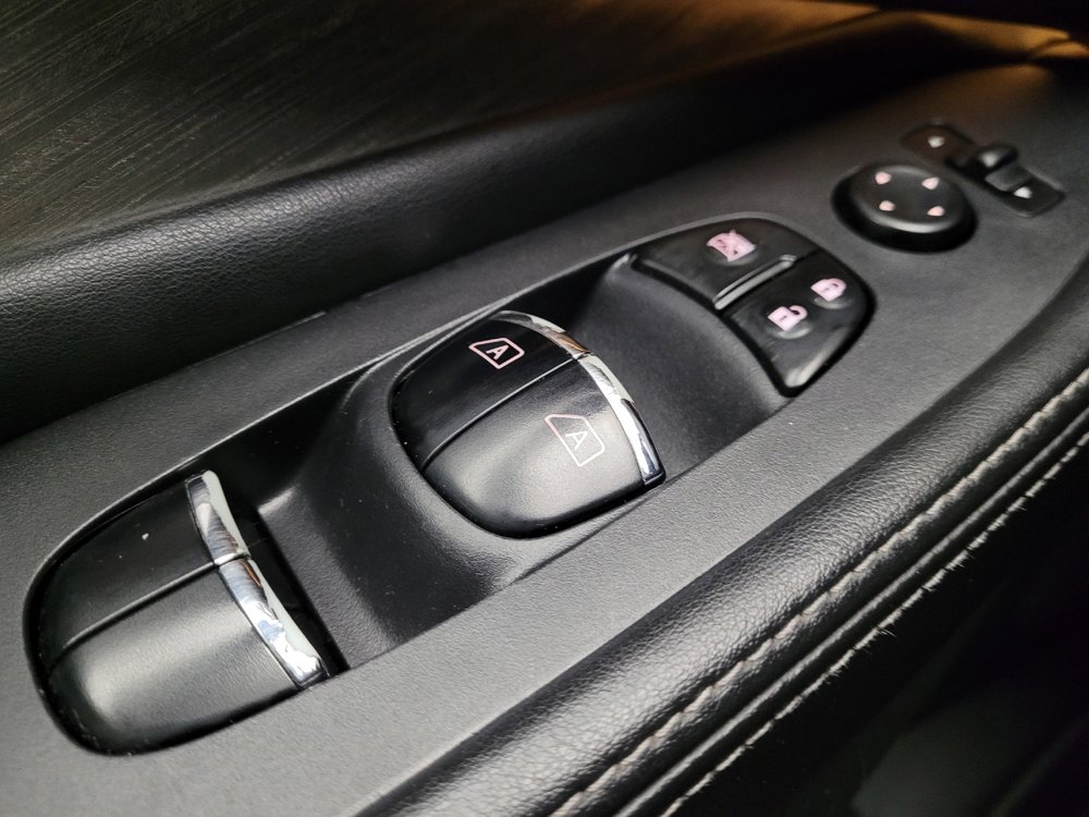 Used 2018 Nissan Murano SL w/ Midnight Edition Package image 27