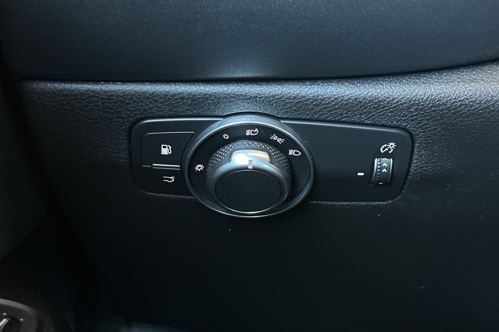 Used 2024 Dodge Hornet R/T Plus AWD/4WD image 32