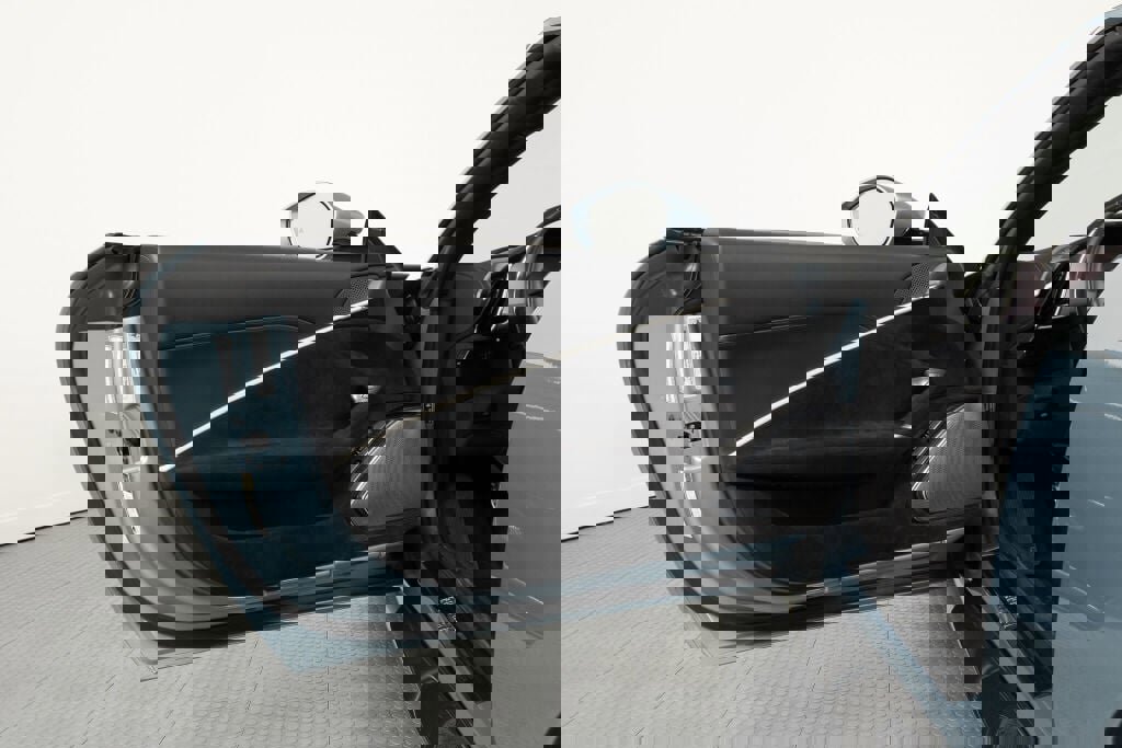 Certified 2024 Ferrari Roma Spider image 25