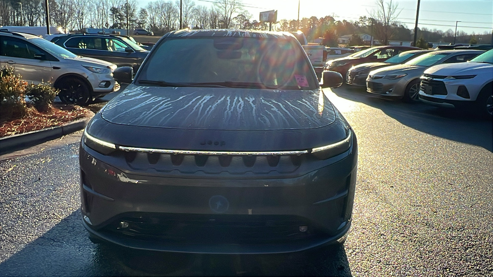 Used 2024 Jeep Wagoneer Launch Edition image 3