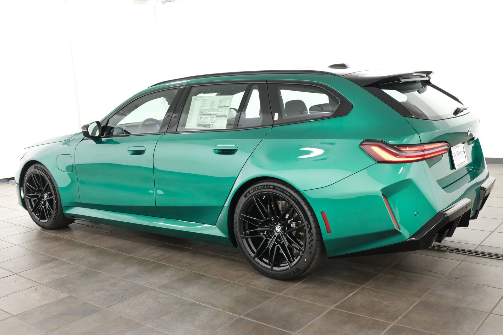 New 2027 BMW M5 Touring w/ M Driver's Package AWD/4WD image 5