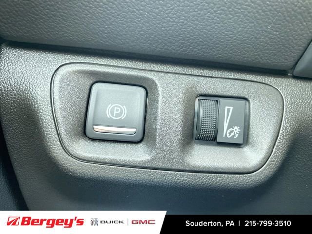 Certified 2023 GMC Acadia SLE w/ Driver Convenience Package image 20