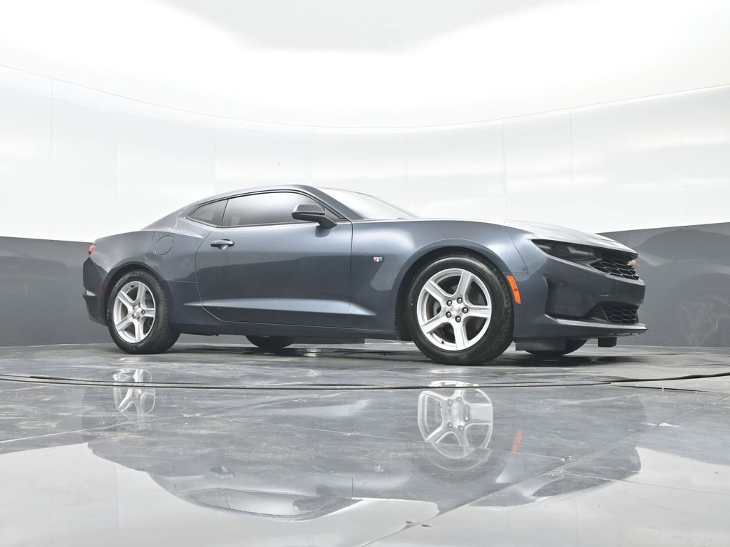 Used 2019 Chevrolet Camaro LT image 39