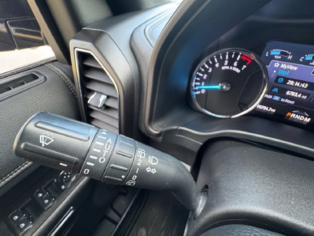 Used 2020 Ford Expedition Limited w/ Texas Edition Package RWD image 12
