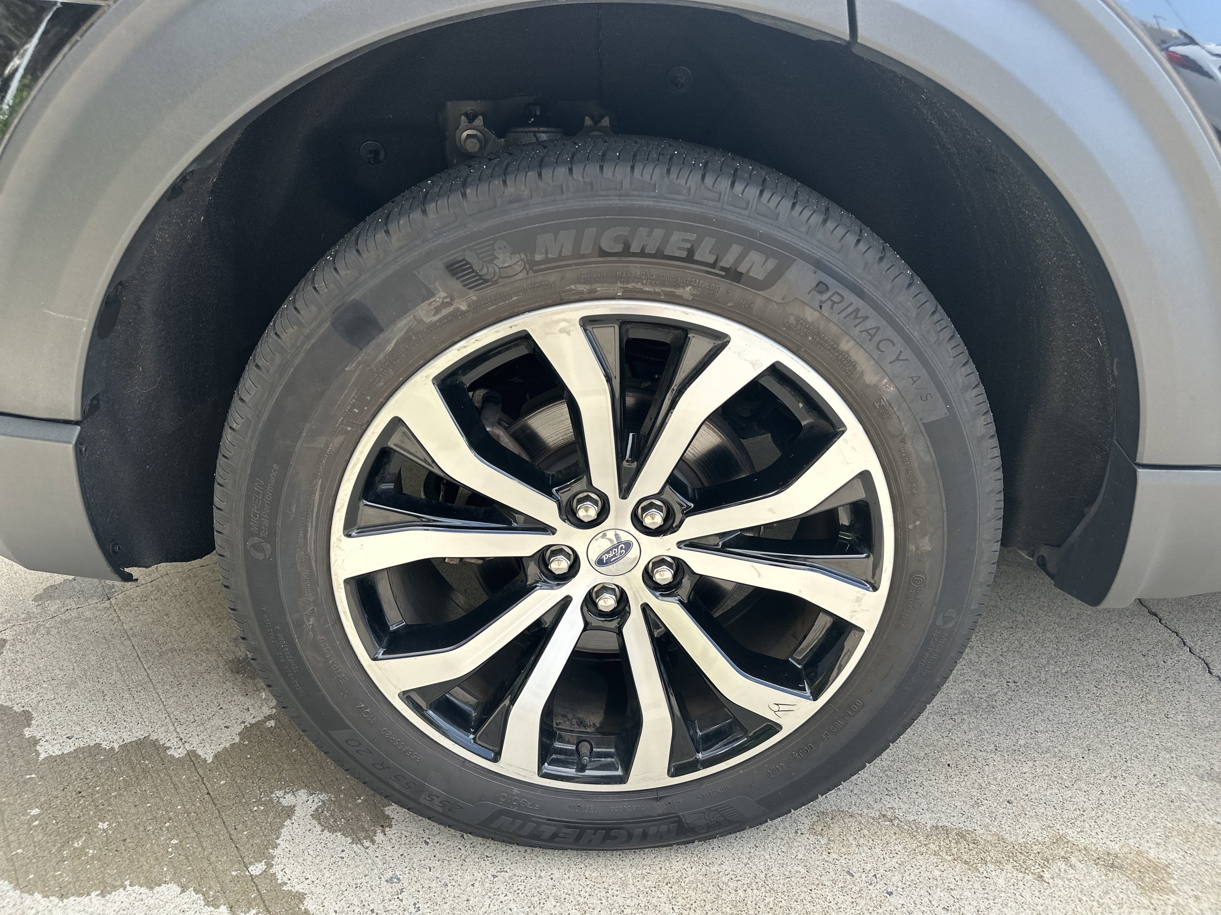 Used 2025 Ford Explorer ST-Line AWD/4WD image 32