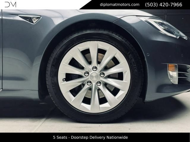 Used 2018 Tesla Model S 100D AWD/4WD image 41